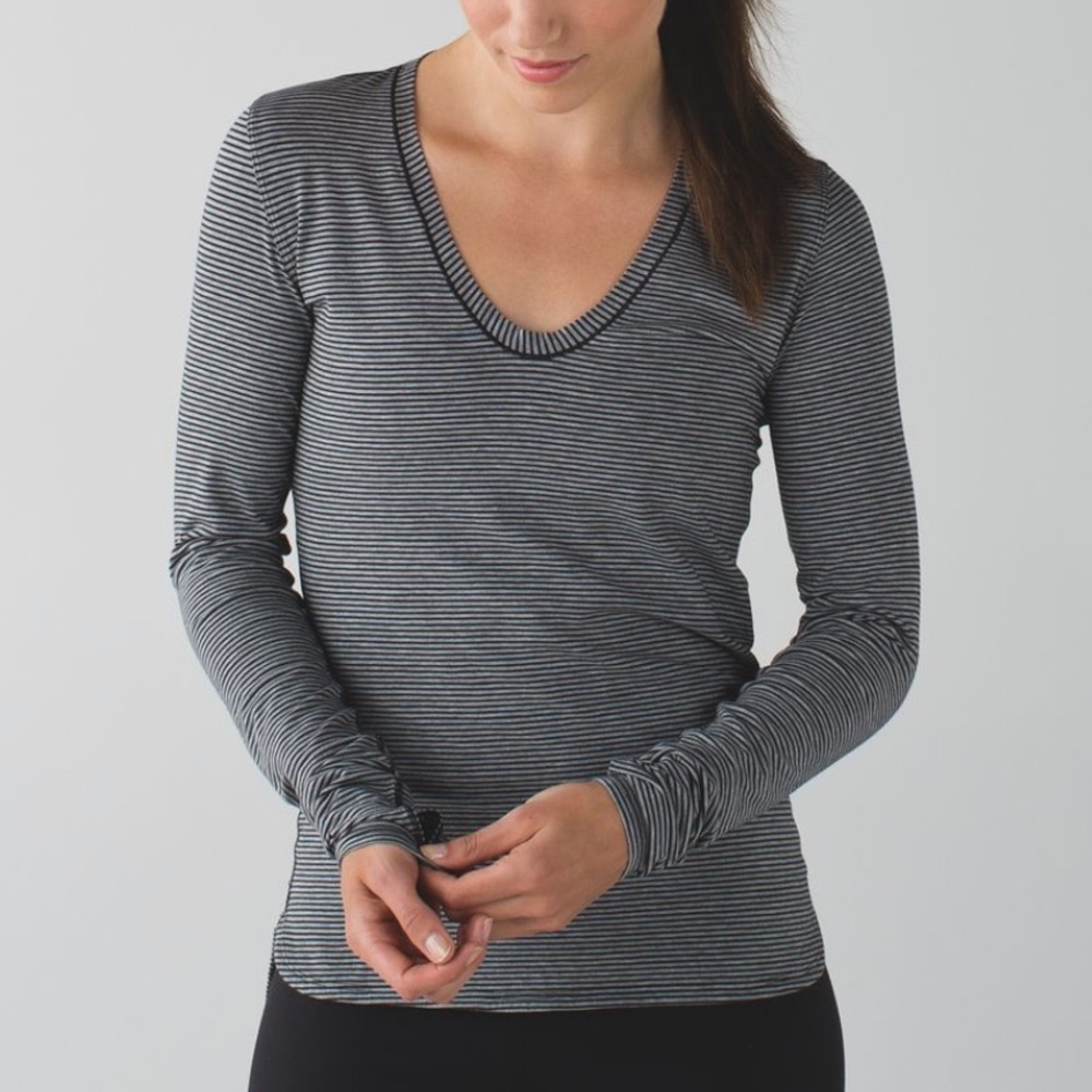 lululemon Circadian Long Sleeve V-neck